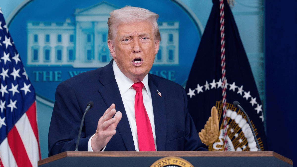 sunny-hostin-accuses-donald-trump-using-presidency-to-avoid-going-to-jail-the-view-2-1769197494208 Photo of Donald Trump