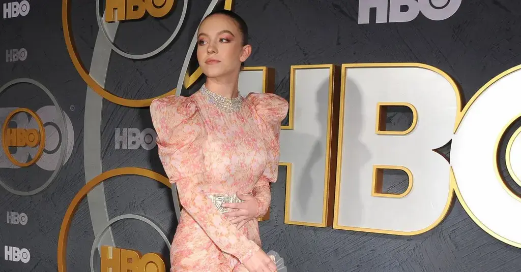 sydney-sweeney-addresses-backlash-controversial-american-eagle-campaign-2-1765040152507 picture of Sydney Sweeney