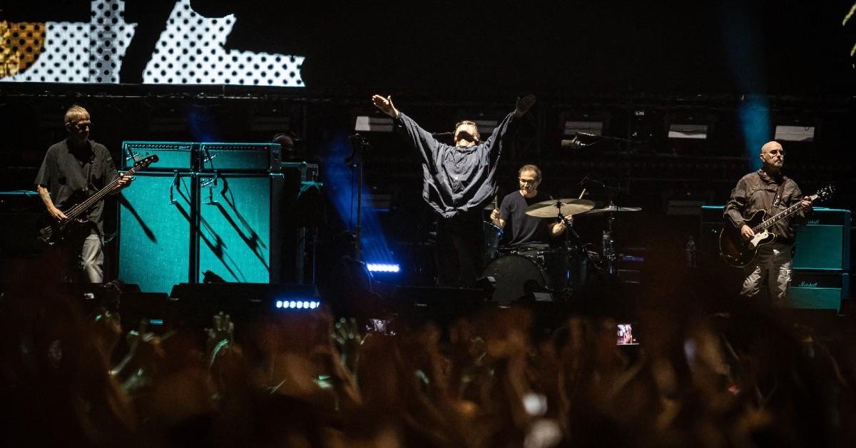 the-shock-reason-worlds-biggest-rock-band-right-now-have-snubbed-residency-at-las-vegas-spectacular-sphere-venue7-1765392045569 Photo of Oasis