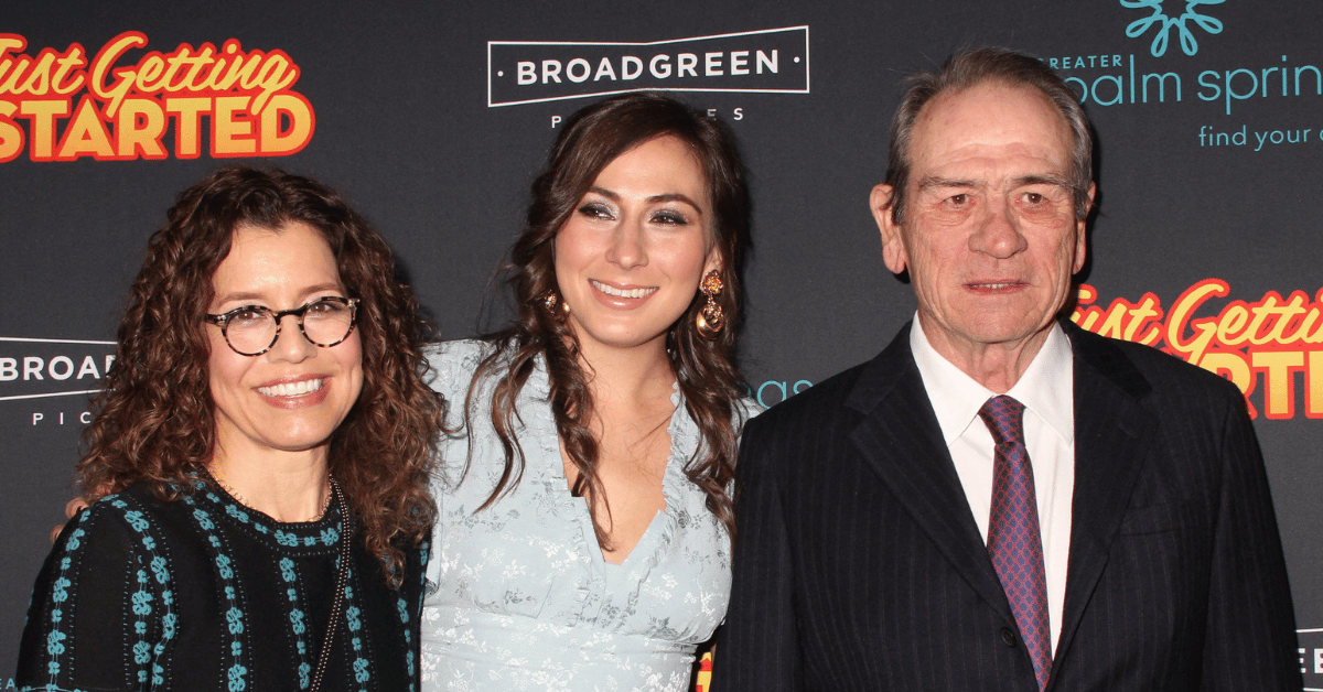 Photo of Dawn Laurel-Jones, Victoria Jones and Tommy Lee Jones