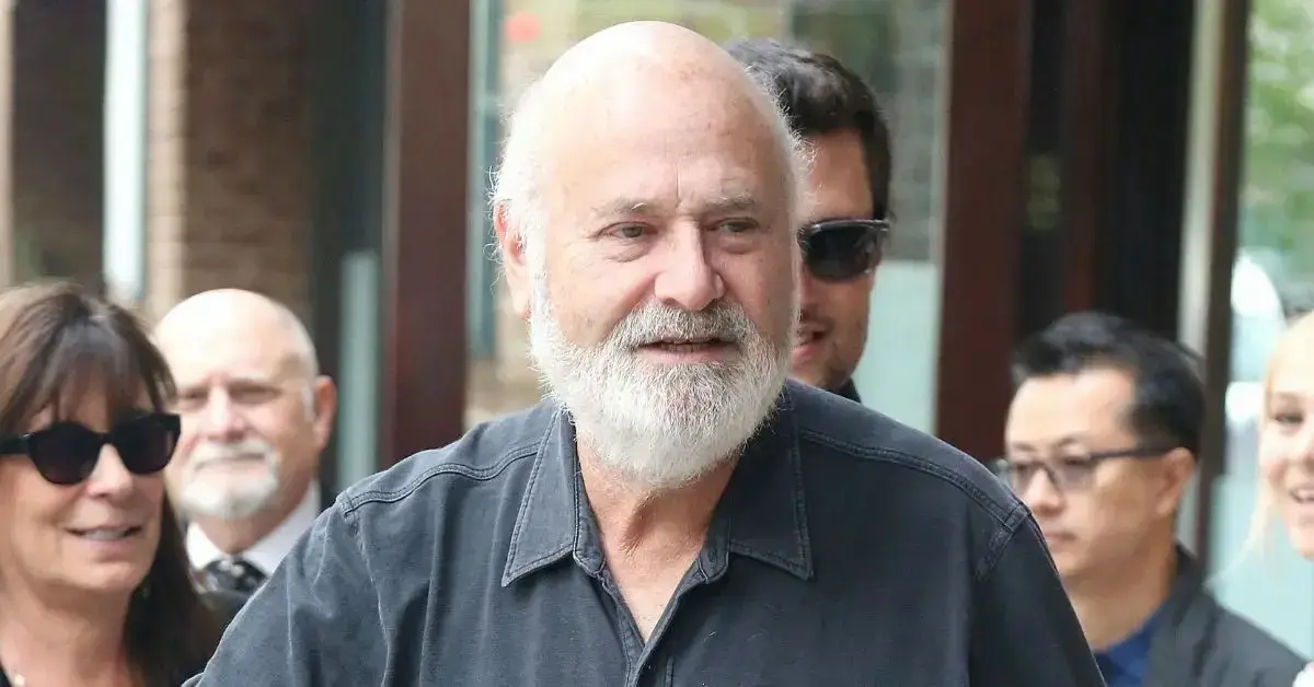 watch-rob-reiner-share-his-now-heartbreaking-and-hilarious-three-rules-for-growing-old-ahead-of-his-and-wifes-knife-slaughter2-1766600163099 Photo of Rob Reiner