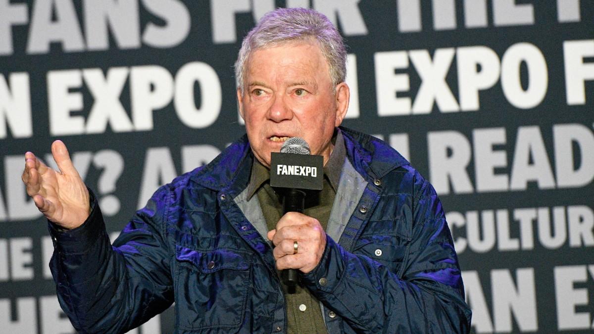 william-shatner-94-at-center-of-fears-hes-putting-brave-face-on-his-mortality-as-star-trek-icon-fronts-bizarre-live-forever-program2-1768933340993 Photo of William Shatner