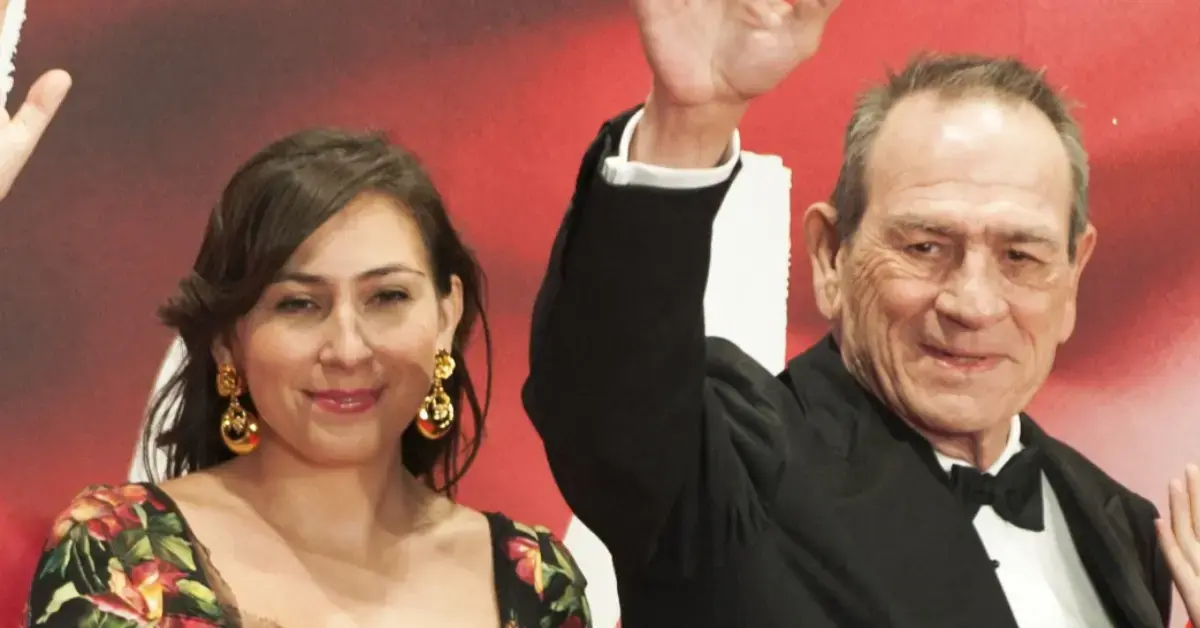picture of Tommy Lee Jones and Victoria Jones