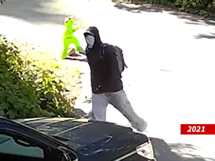 102123-danny-serafini-1-swiped