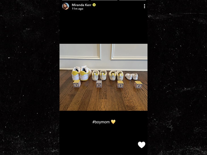 Miranda Kerr new baby snap 3