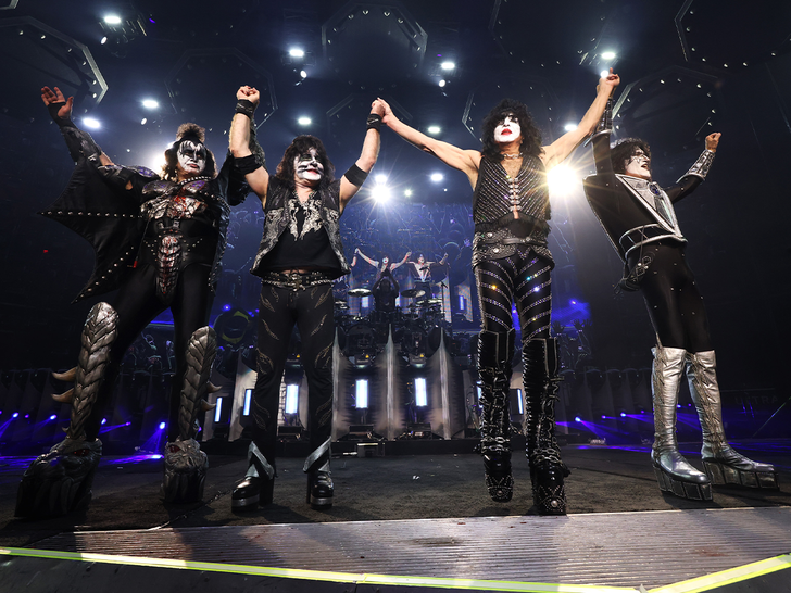 KISS End Of The Road World Tour -- The Final Show!