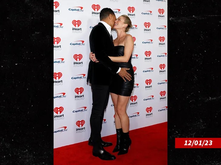 Amy Robach and T.J. Holmes