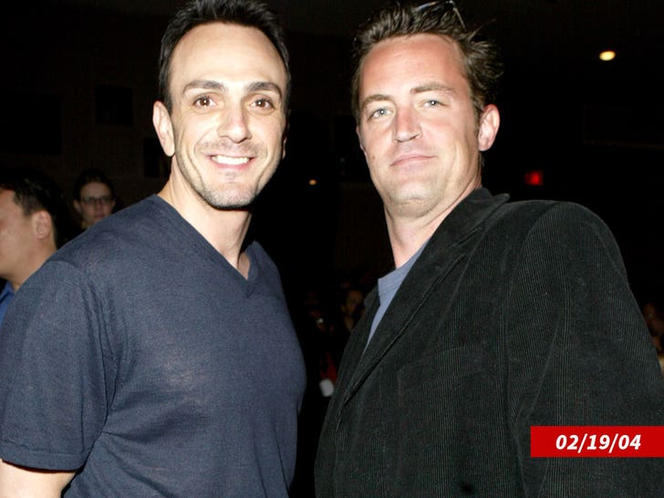 1030 mathew perry hank azaria getty sub