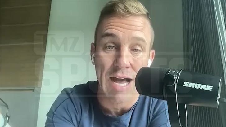 080723-taylor-twellman-uswnt-kal