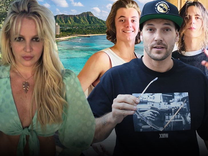 0b986f834df14355908aed83385d366f_md britney and kids kevin federline hawaii getty insta 1