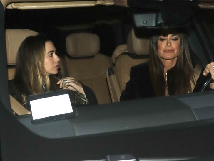 kyle richards morgan wade