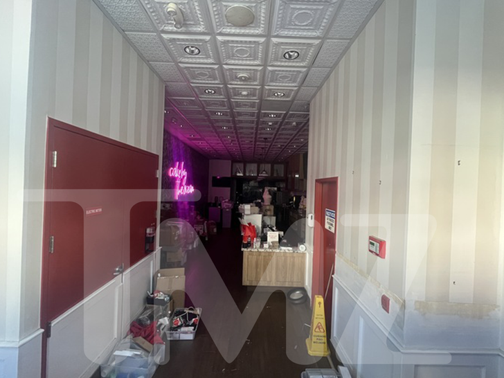 Buddy Valastro -- Santa Monica Bakery Closes Doors