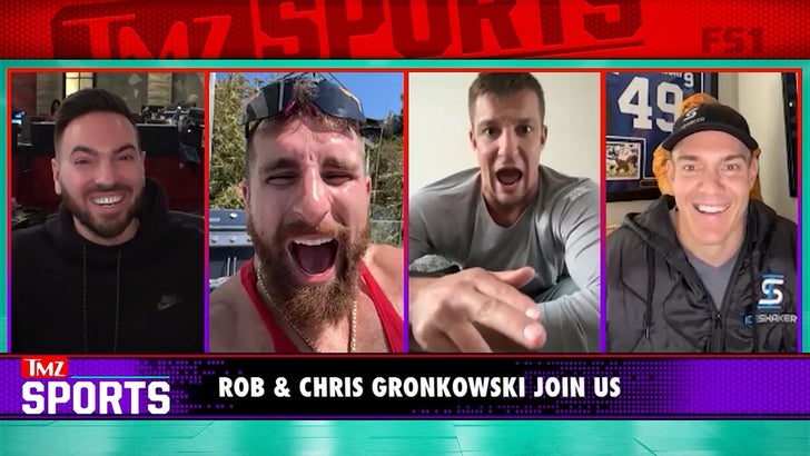 0edf41d5d06a4e50bbcd4696a9bbc25b_md 040523-rob-gronkowski-football-kal