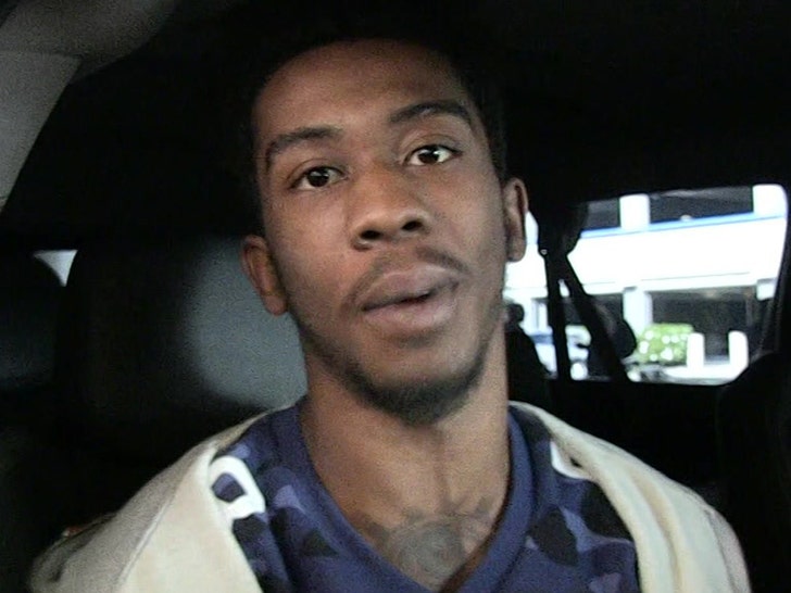 107512e868384496a936b5d246700465_md Desiigner