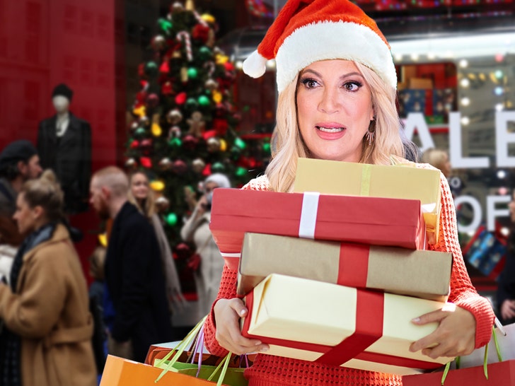 tori spelling christmas shopping
