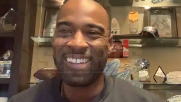 121823_calvin_johnson_kal