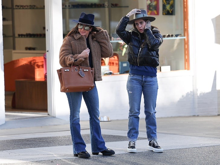 kyle richards morgan wade