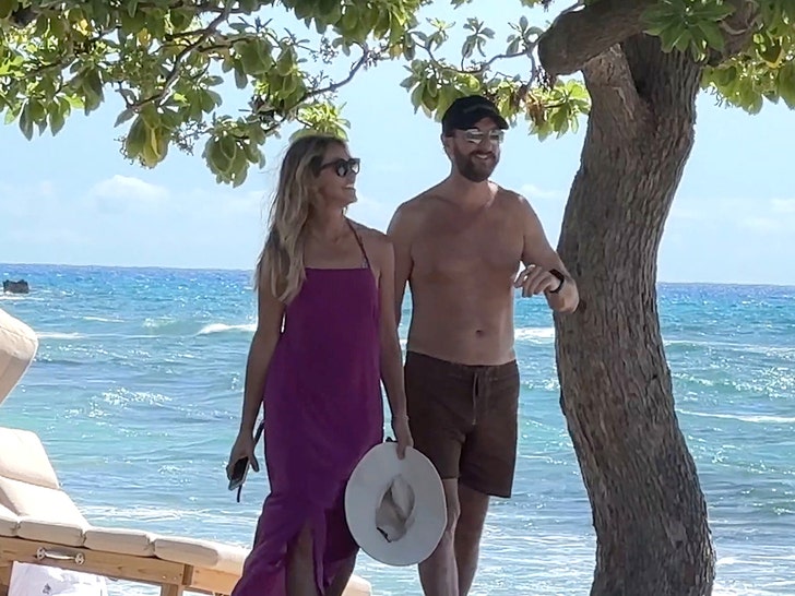 1fdfb85292c744058a5800b833d76079_md Christine Baumgartner