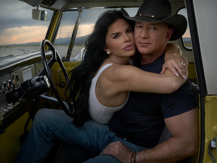 jeff bezos and Lauren Sánchez