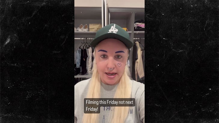 2271d044c8f947fbbe295edbed905533_md 121823-amanda-bynes-podcast-kal