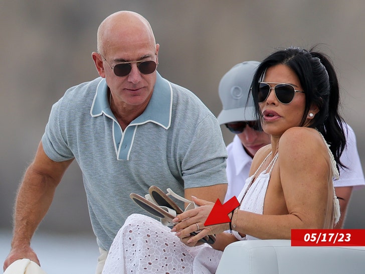 lauren sanchez jeff bezos