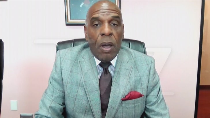 101023_steven_bradford_kal