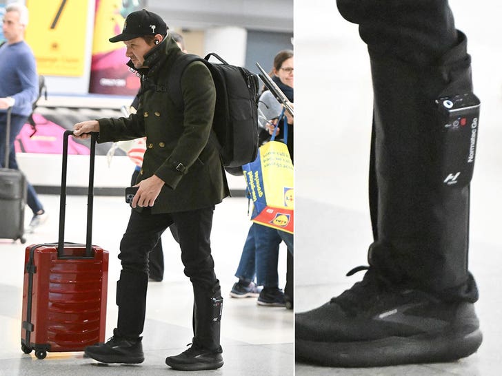 Jeremy Renner At The Airport