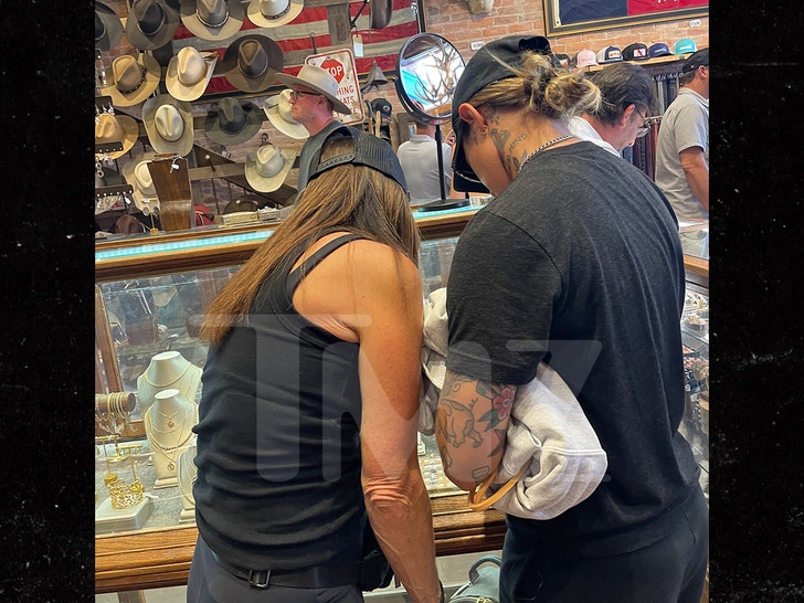 kyle richards morgan wade