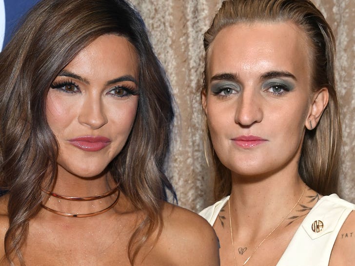 30b3b5ea405441d187a6c3e4a515084b_md Chrishell Stause G FLIP