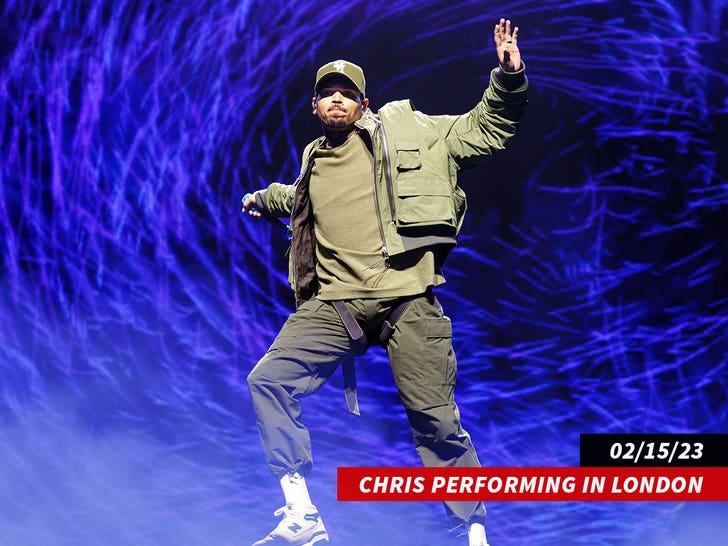 chris performing in london