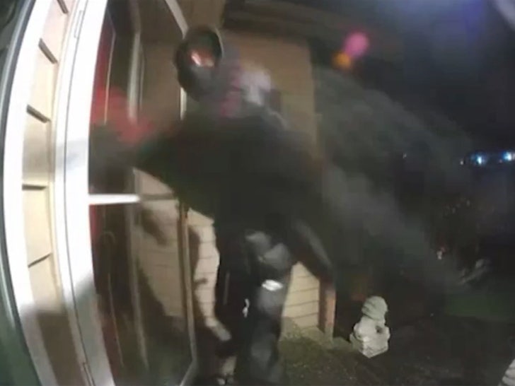 101723-attempted-robbery-camera-primary