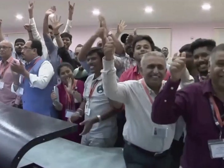 082323-indian-moon-landing-celebration-primary-v1