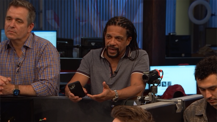 010424_tv_clips_iggy_azalea_music.01_00_18_10.Still001