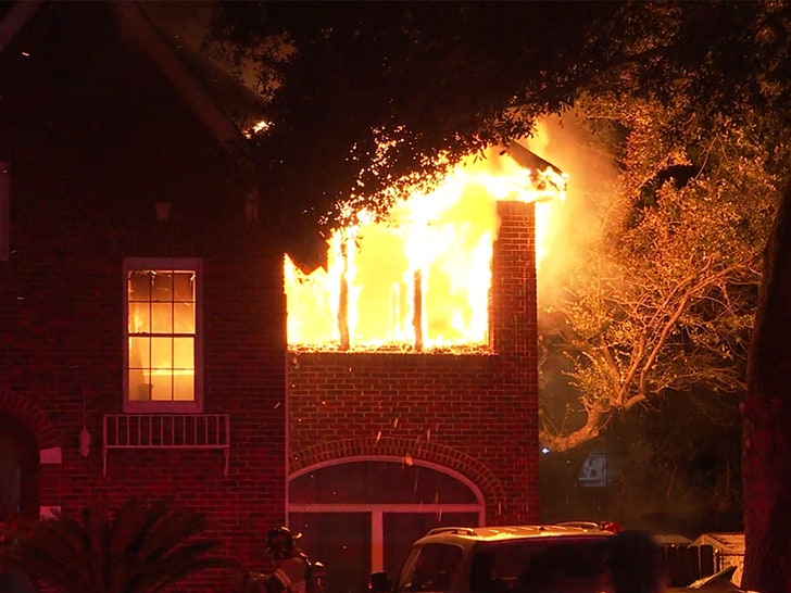 122523-beyonce-house-fire-blaze-primary-v7