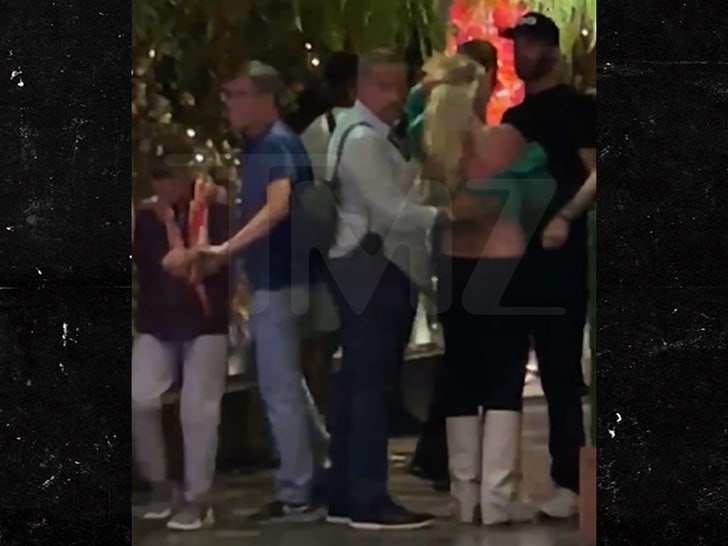 070723-britney-spears-after-primary