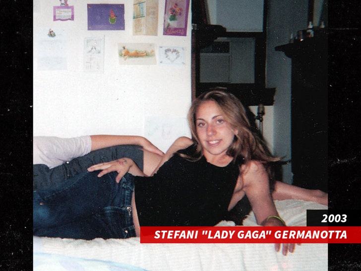 lady gaga 2003