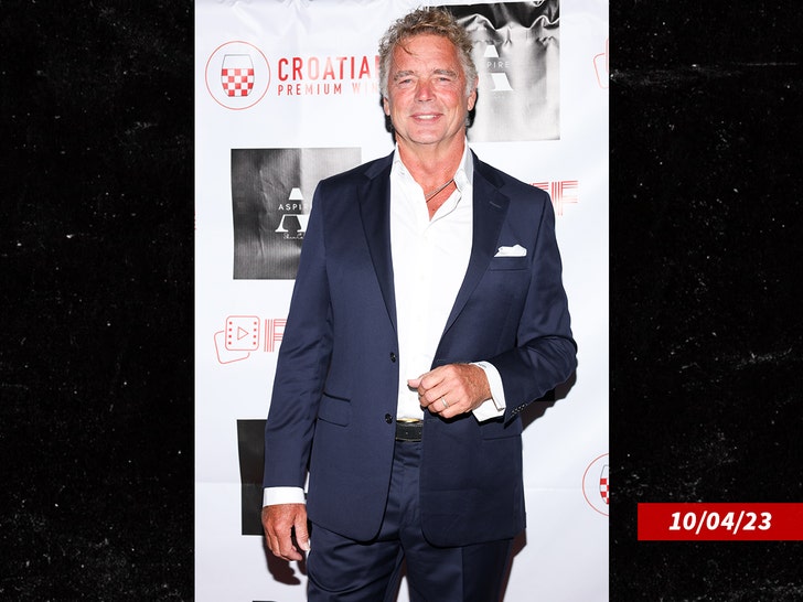 376b7c0f854444b2a8d80d98c84b1953_md John Schneider