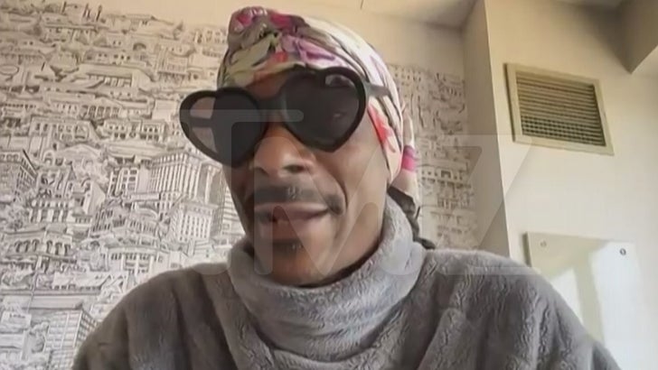 071823-snoop-dogg-kal