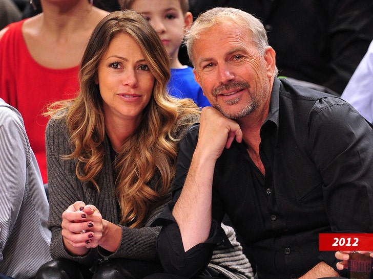 Kevin costner Christine Baumgartner