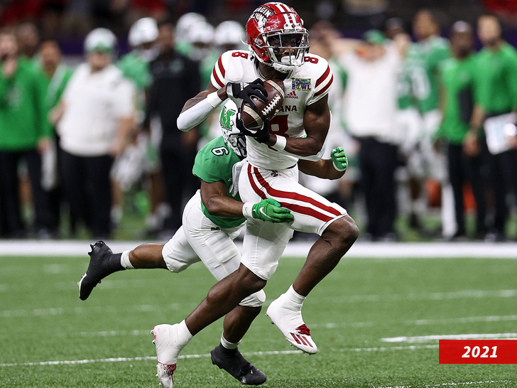 Michael Jefferson #8 of the Louisiana-Lafayette