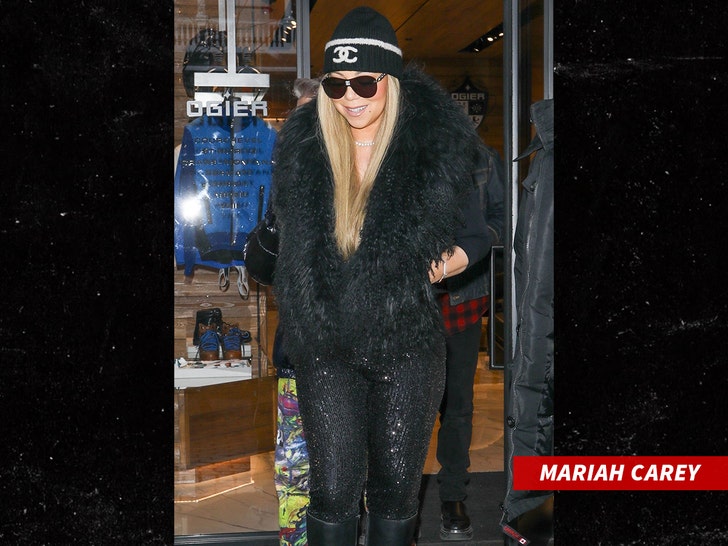 437fb4801d1a42d68a2a21f547bfd820_md MARIAH CAREY