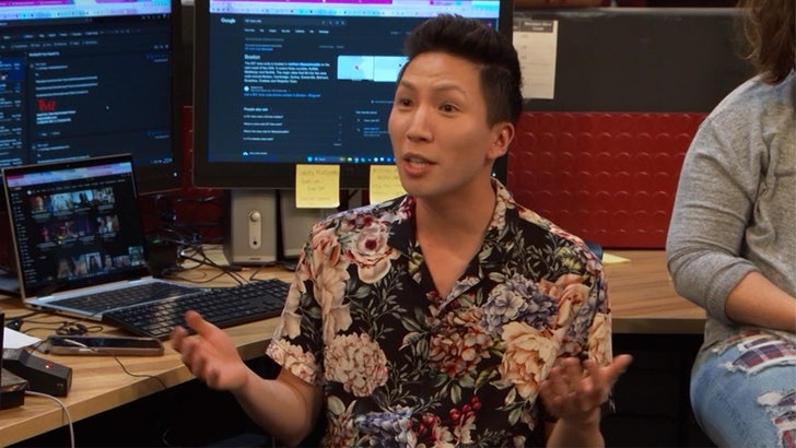 102423_tv_clips_halloween_house_kal