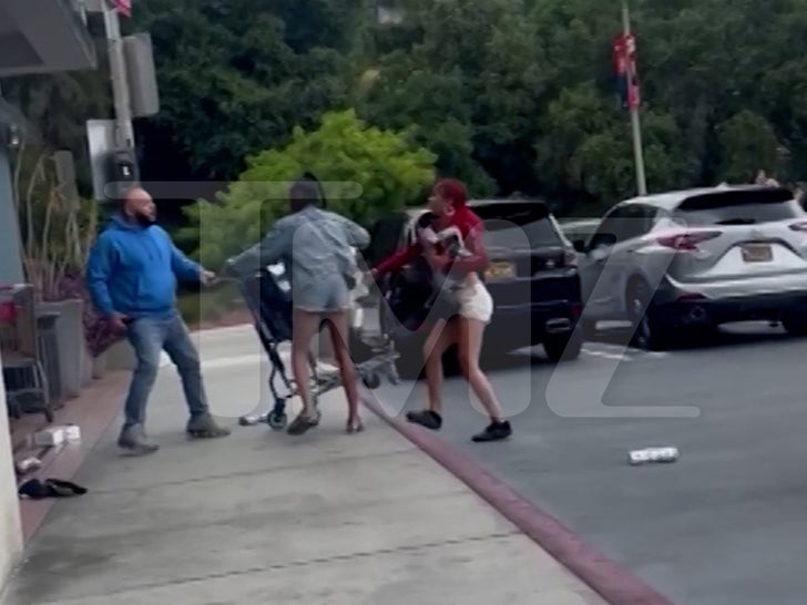 48bba255f5324047acf220737c54ff68_md 060823-marshalls-security-guard-sub2