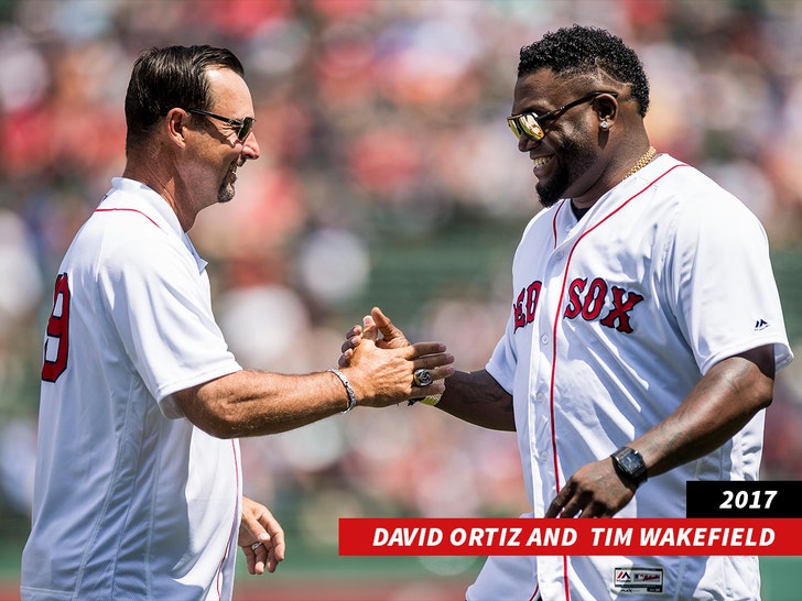 David Ortiz high fives Tim Wakefield getty 1