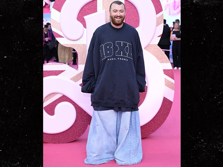 0712-barbie-movie-premiere-europe-photos-primary-5