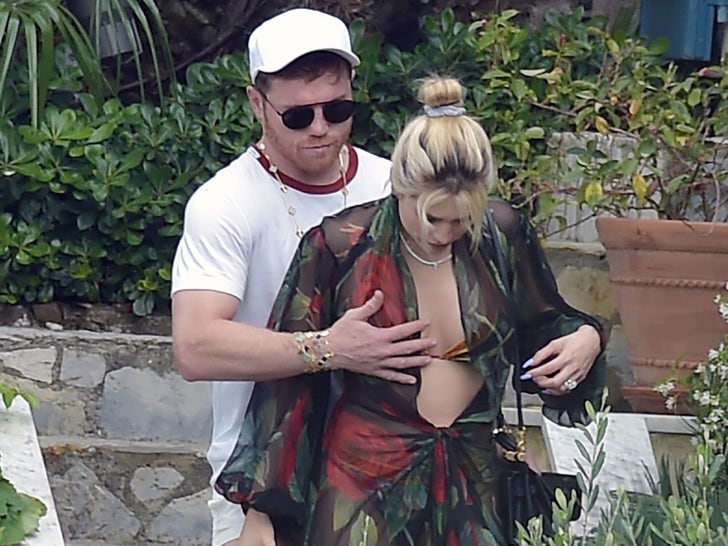 0619-Canelo-Alvarez-Fernanda-Gomez-Portofino-vacation-primary-2