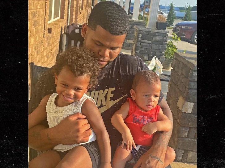 kevin and addison thomas kids carnival cruise no credit 1