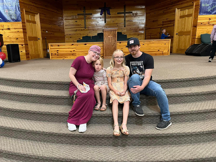 Anna ‘Chickadee’ Cardwell shared a series of cute family pics from the weekend