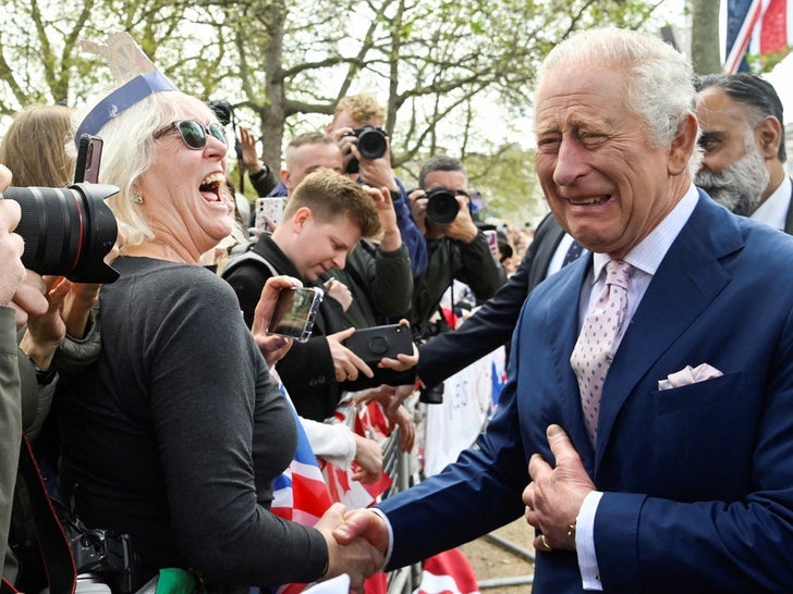 Royals Greet Fans Before Coronation