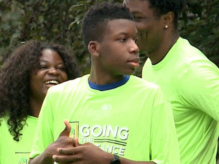 60978ef324594a52a04fc291d0bfa7ba_md 0529 Ralph Yarl fox